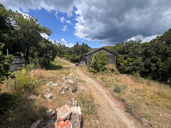 Продам земельный участок под гостиницу, 12.7 сотки