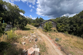 Продам земельный участок под гостиницу, 12.7 сотки