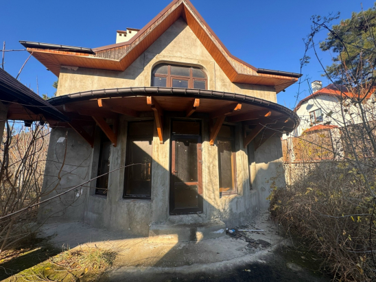 Продам дом, 180 м2